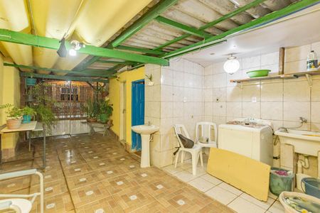 Casa à venda com 229m², 3 quartos e 2 vagasÁrea de Serviço