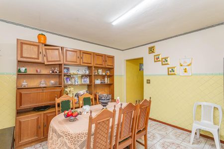 Casa à venda com 229m², 3 quartos e 2 vagasSala de Jantar