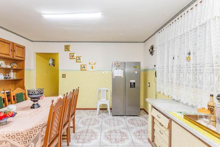 Casa à venda com 229m², 3 quartos e 2 vagasSala de Jantar