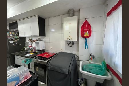 Apartamento à venda com 66m², 3 quartos e 1 vagaÁrea de Serviço