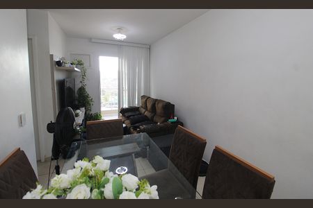 Apartamento à venda com 66m², 3 quartos e 1 vagaSala