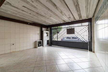 Casa à venda com 140m², 2 quartos e 2 vagasGaragem
