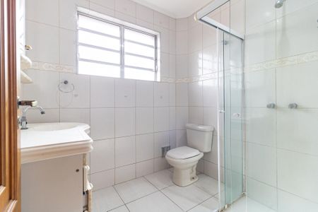 Casa à venda com 140m², 2 quartos e 2 vagasBanheiro Social