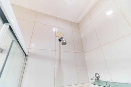 Casa à venda com 140m², 2 quartos e 2 vagasBanheiro Social