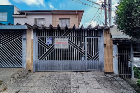 Casa à venda com 140m², 2 quartos e 2 vagasFachada/Placa