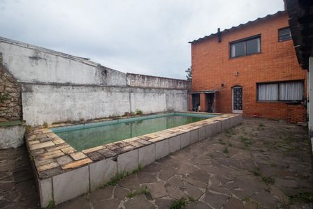 Casa à venda com 136m², 3 quartos e sem vaga Casa à venda com 136m², 3 quartos e sem vagaÁrea comum - Piscina/churrasqueira