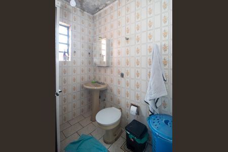 Casa à venda com 136m², 3 quartos e sem vaga Casa à venda com 136m², 3 quartos e sem vagaBanheiro 2