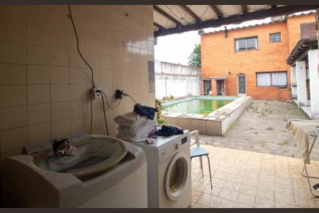 Casa à venda com 136m², 3 quartos e sem vaga Casa à venda com 136m², 3 quartos e sem vagaÁrea de Serviço