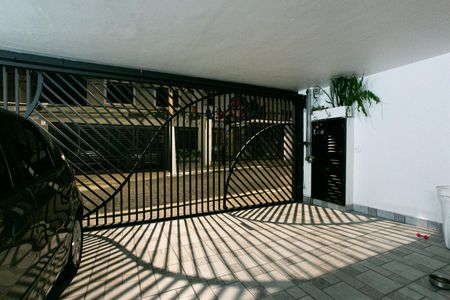 Casa à venda com 250m², 3 quartos e 3 vagasGaragem