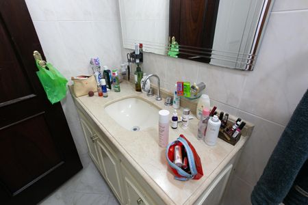 Casa à venda com 250m², 3 quartos e 3 vagasBanheiro da Suíte