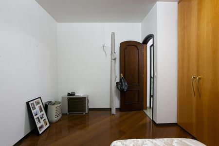 Casa à venda com 250m², 3 quartos e 3 vagasQuarto 1