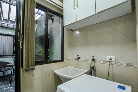 Apartamento à venda com 67m², 2 quartos e 1 vaga Área de Serviço