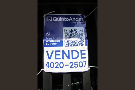 Casa à venda com 210m², 3 quartos e 2 vagasPlaca