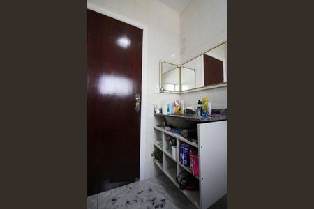 Casa à venda com 210m², 3 quartos e 2 vagasBanheiro Social