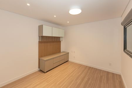 Apartamento à venda com 160m², 3 quartos e 3 vagasSuíte 1