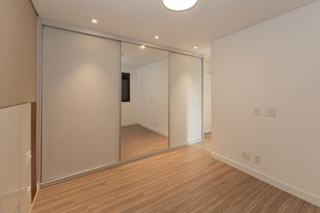 Apartamento à venda com 160m², 3 quartos e 3 vagasSuíte 2