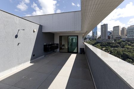 Apartamento à venda com 160m², 3 quartos e 3 vagasCobertura
