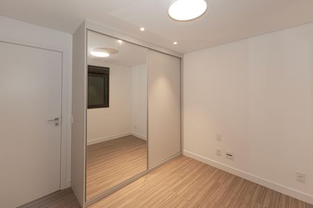 Apartamento à venda com 160m², 3 quartos e 3 vagasQuarto 