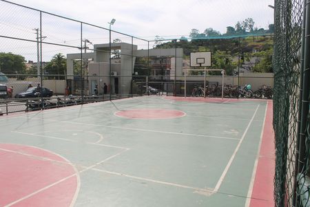 Apartamento para alugar com 40m², 2 quartos e 1 vagaÁrea comum - Quadra Esportiva