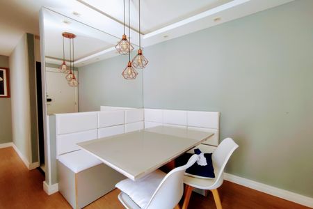 Apartamento para alugar com 44m², 2 quartos e 1 vagaSala