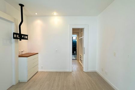 Apartamento à venda com 76m², 1 quarto e 1 vagaSuíte