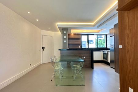 Apartamento à venda com 76m², 1 quarto e 1 vagaSala