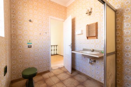 Casa à venda com 262m², 3 quartos e 1 vagaBanheiro 01