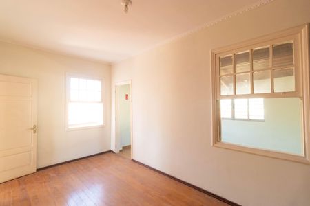 Casa à venda com 262m², 3 quartos e 1 vagaQuarto 01