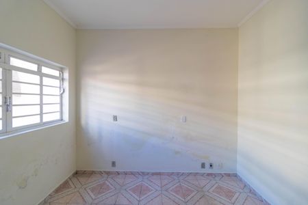 Casa à venda com 262m², 3 quartos e 1 vagaEscritório