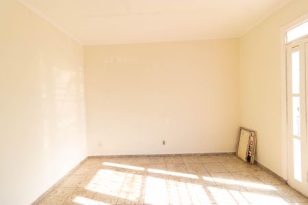 Casa à venda com 262m², 3 quartos e 1 vagaSala