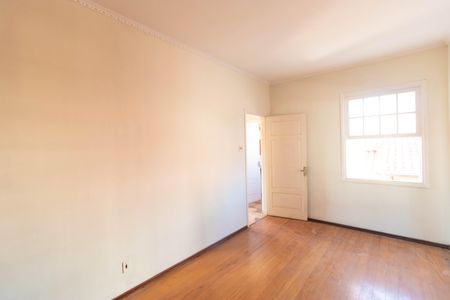 Casa à venda com 262m², 3 quartos e 1 vagaQuarto 01