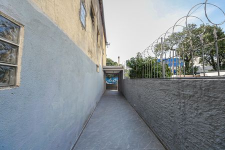 Casa para alugar com 66m², 2 quartos e 3 vagasGaragem