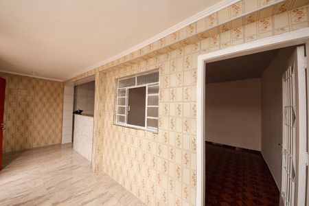 Casa para alugar com 66m², 2 quartos e 3 vagasSala