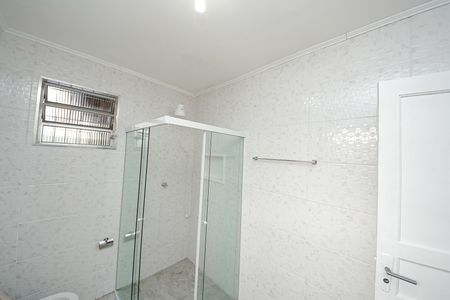 Casa para alugar com 66m², 2 quartos e 3 vagasBanheiro