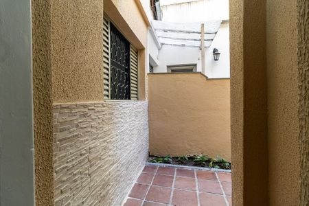 Casa à venda com 90m², 2 quartos e sem vagaEntrada