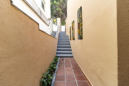 Casa à venda com 90m², 2 quartos e sem vagaEntrada