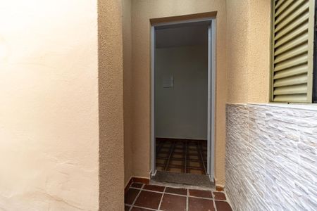 Casa à venda com 90m², 2 quartos e sem vagaEntrada