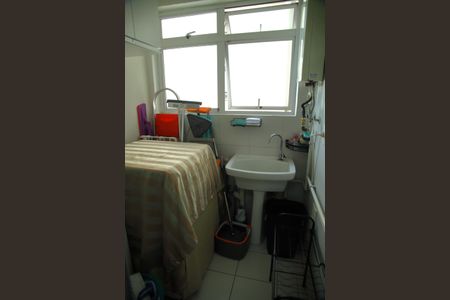 Apartamento à venda com 80m², 2 quartos e 2 vagasÁrea de Serviço