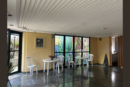 Apartamento à venda com 52m², 1 quarto e 1 vaga Apartamento à venda com 52m², 1 quarto e 1 vagaÁrea comum - Salão de festas