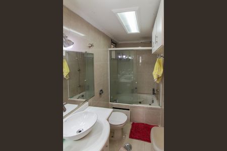 Apartamento à venda com 65m², 3 quartos e 1 vagaBanheiro 1