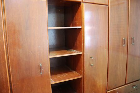 Apartamento à venda com 82m², 2 quartos e 1 vagaQuarto 2 - Armários