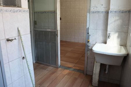 Apartamento à venda com 82m², 2 quartos e 1 vagaÁrea de Serviço