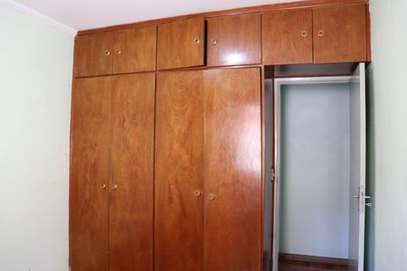 Apartamento à venda com 82m², 2 quartos e 1 vagaQuarto 1 - Armários