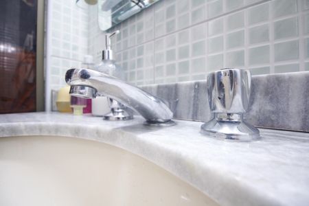 Apartamento à venda com 57m², 2 quartos e 2 vagasBanheiro Social