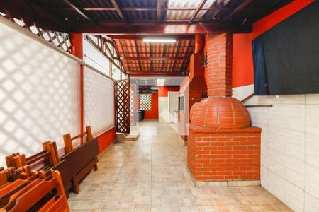 Apartamento à venda com 57m², 2 quartos e 2 vagasCondomínio - Churrasqueira