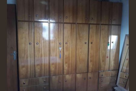 Casa à venda com 200m², 2 quartos e 2 vagas Casa à venda com 200m², 2 quartos e 2 vagasFoto 10