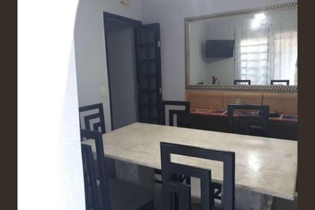 Casa à venda com 200m², 2 quartos e 2 vagas Casa à venda com 200m², 2 quartos e 2 vagasFoto 16