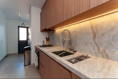 Apartamento à venda com 131m², 2 quartos e 3 vagas Apartamento à venda com 131m², 2 quartos e 3 vagasCozinha Americana