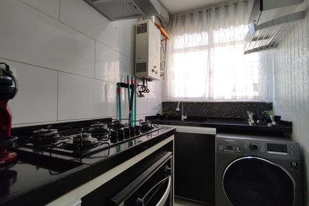 Apartamento para alugar com 60m², 2 quartos e 1 vagaCozinha - Armários