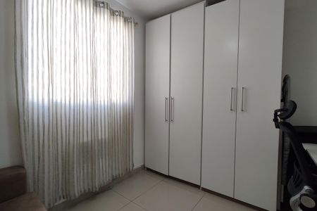 Apartamento para alugar com 60m², 2 quartos e 1 vagaQuarto 1 - Armários